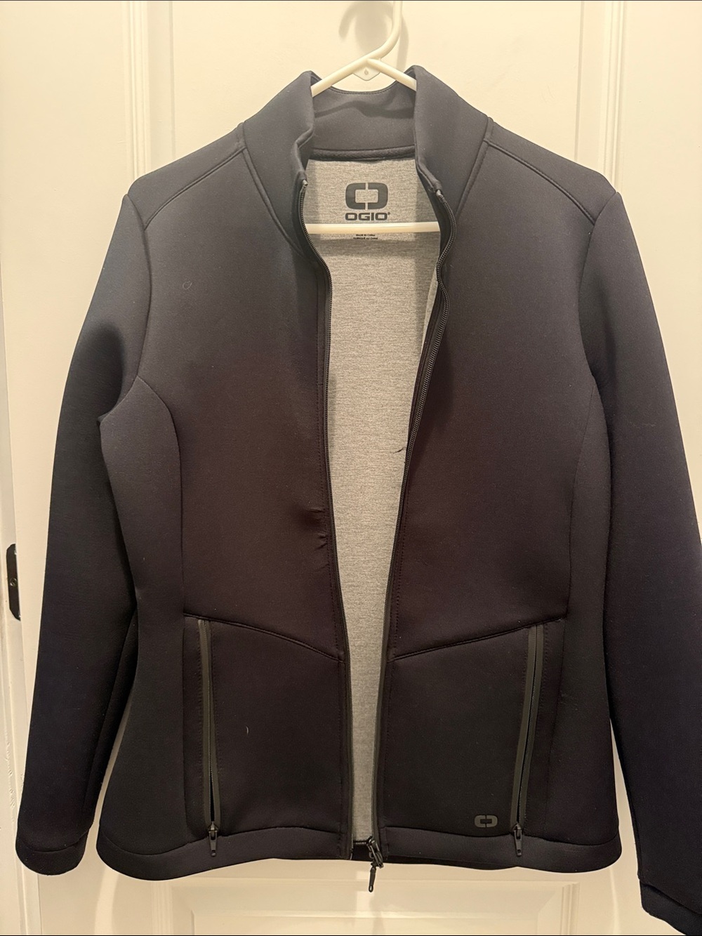 OGIO Women's Black Lightweight Full-Zip Jacket